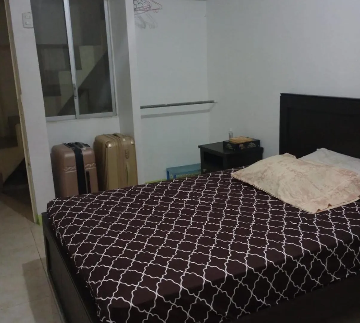 Private Room, 5 Minutes From Airport And Bus Terminal Guayaquil Ecuador